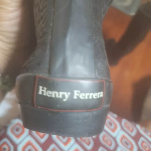 Henry Ferrera Black Over the Knee Boots - Picture 5 of 6